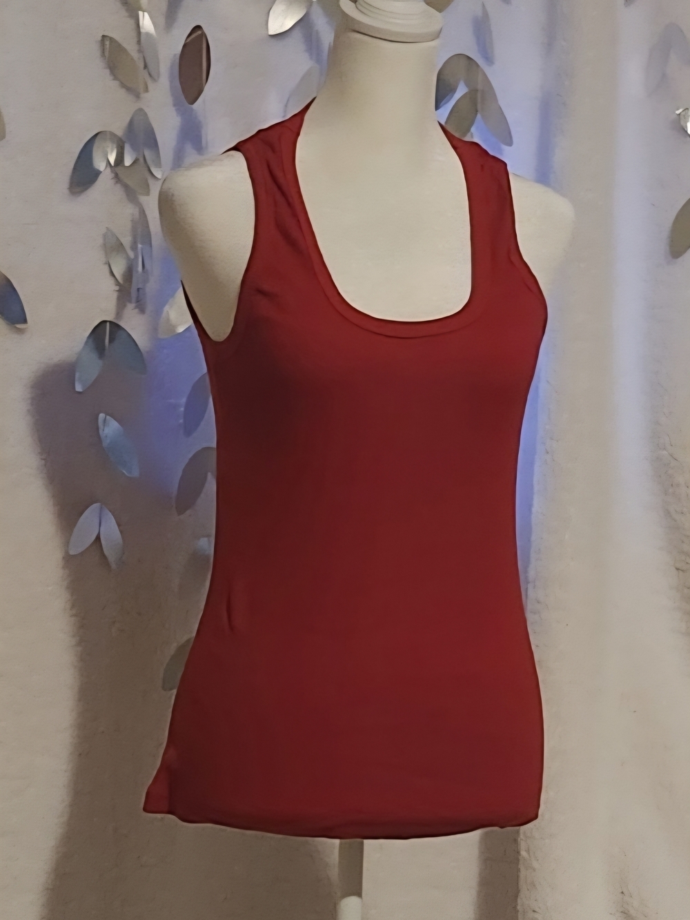 Women's Red Scoop Tank Top — Everyday Essential - Picture 2 of 4